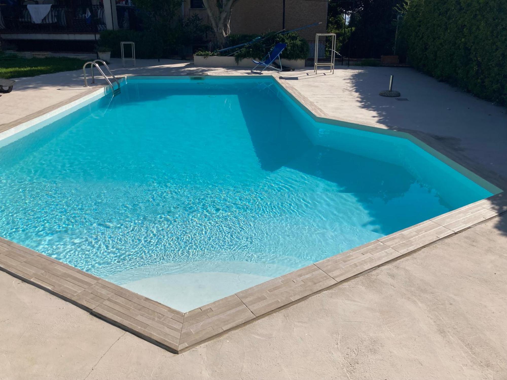 Villa Flore - Penthouse - Apartment In Villa كاستلداتشا المظهر الخارجي الصورة